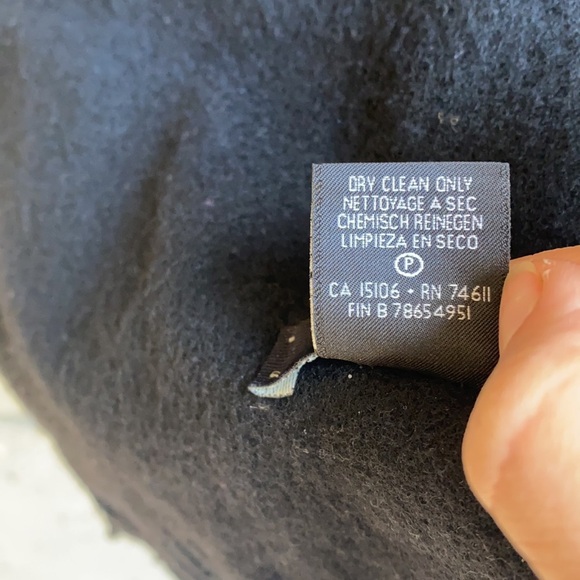 Pure Wool All Black Tie Rack Scarf - Picture 8 of 8